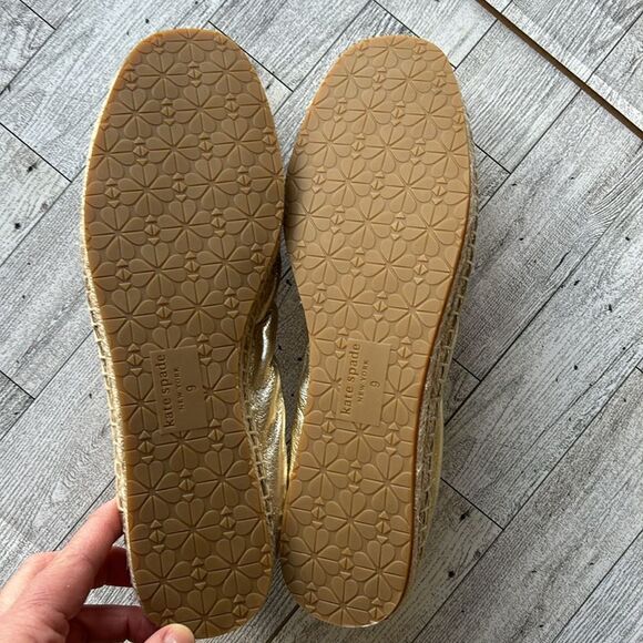KATE SPADE Gold Metallic
Women's Clubhouse Espadrille Flats size 9 - Picture 8 of 9